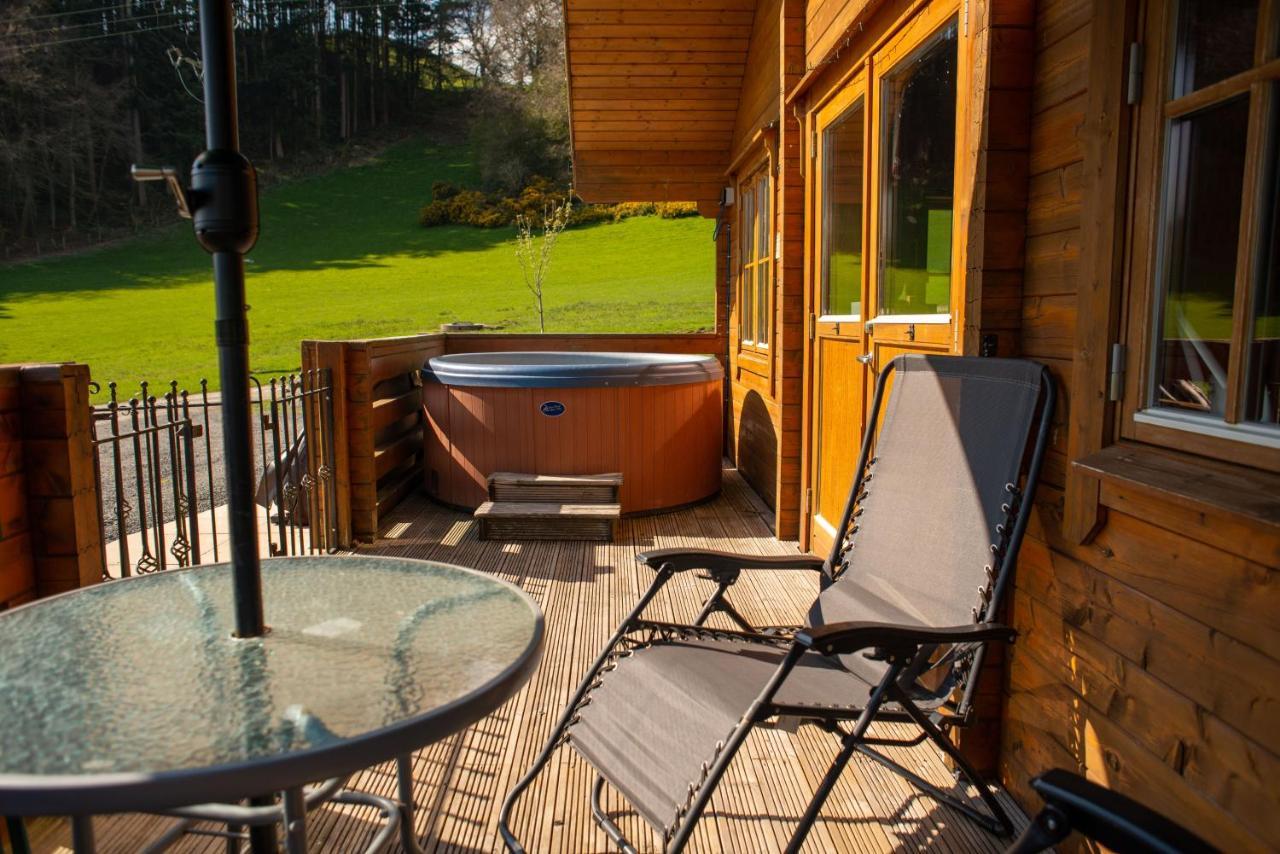 George Cabin - Log Cabin In Wales With Hot Tub Newtown (Powys) Exterior foto